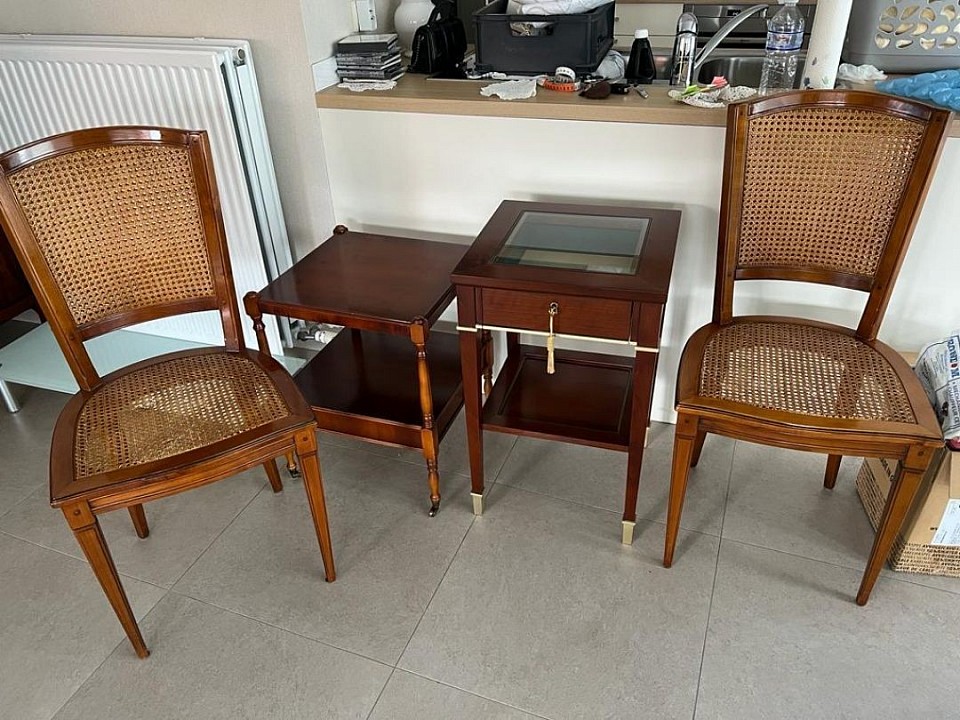 Used Furnitures