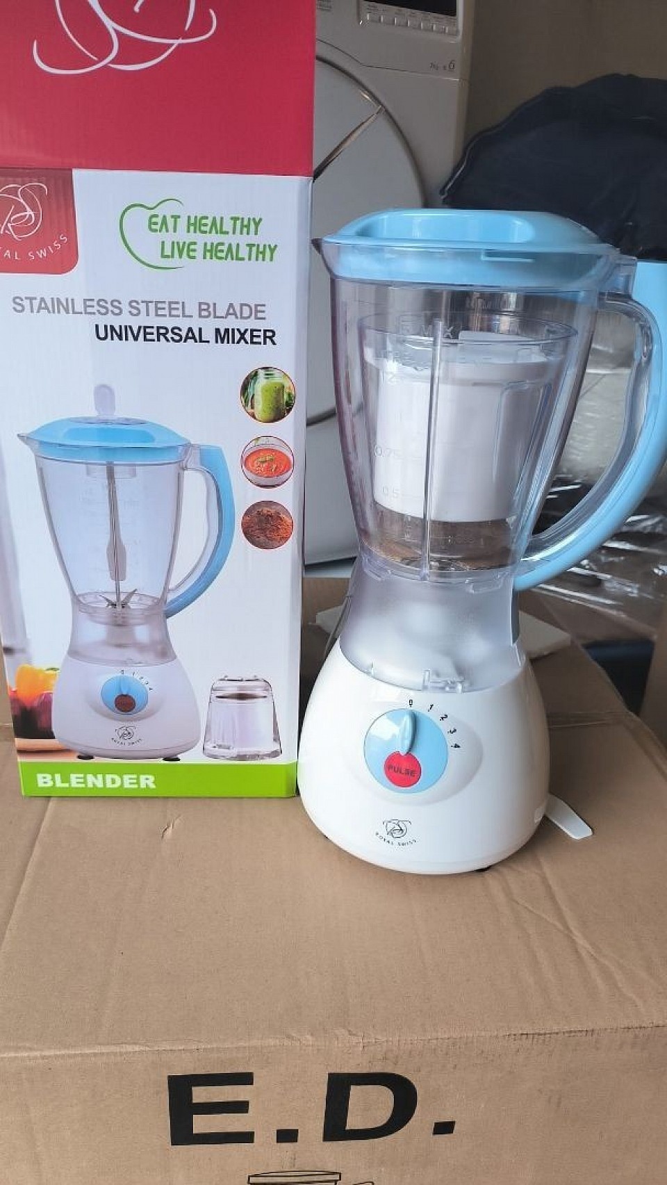 Blender and juicer machines