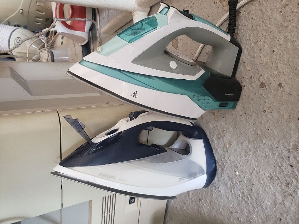 Used steam irons