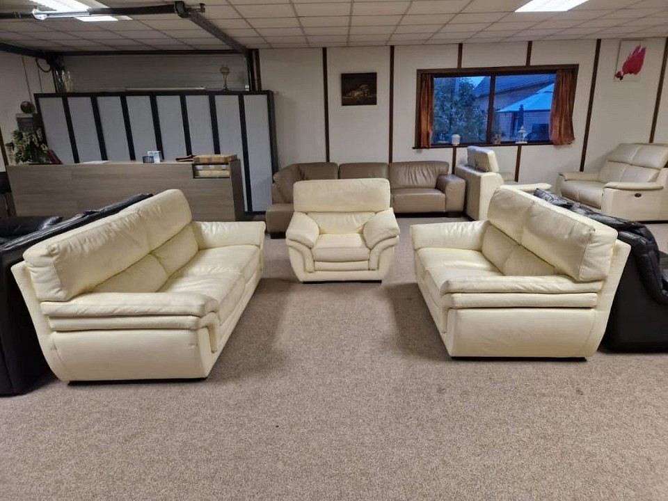 Used sofa set